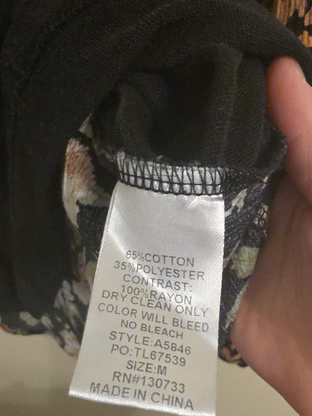 Umgee Oversized Black Patchwork Sleeve Blouse. In EUC - Picture 6 of 7
